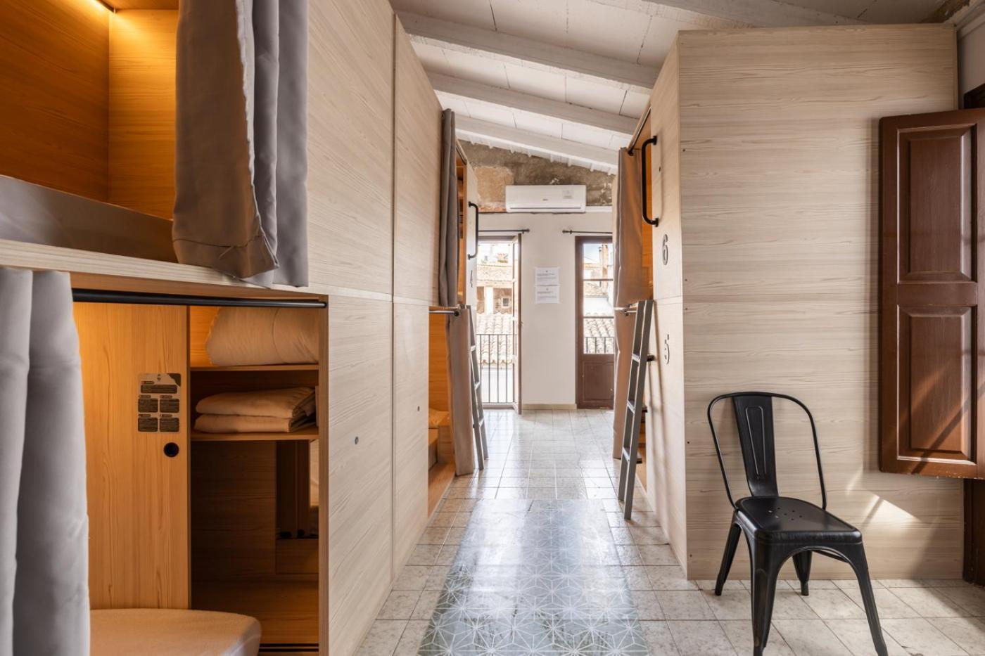 El Josemari Youth Hostel - Albergue Juvenil Палма де Майорка Екстериор снимка