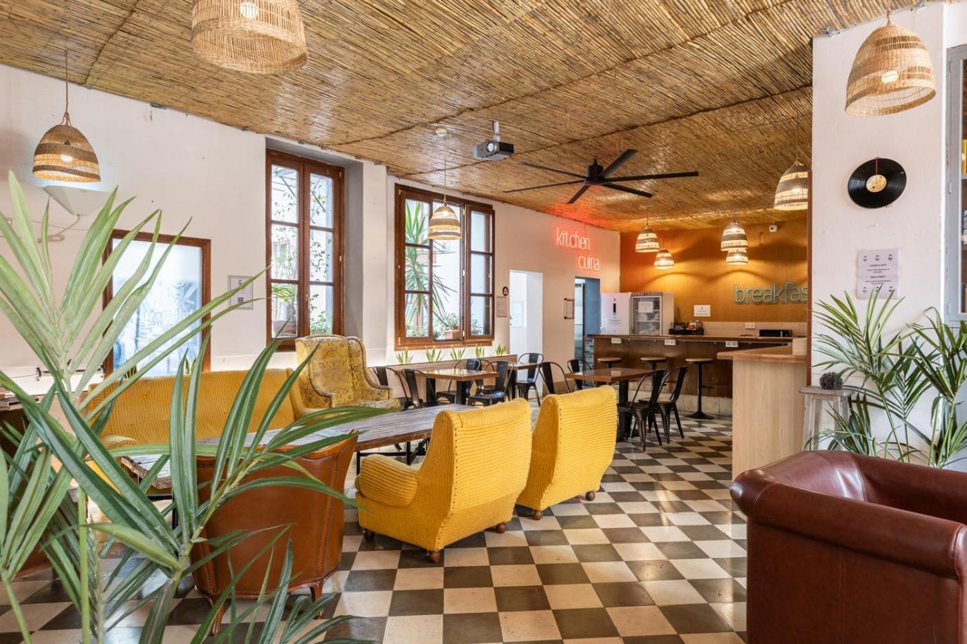 El Josemari Youth Hostel - Albergue Juvenil Палма де Майорка Екстериор снимка