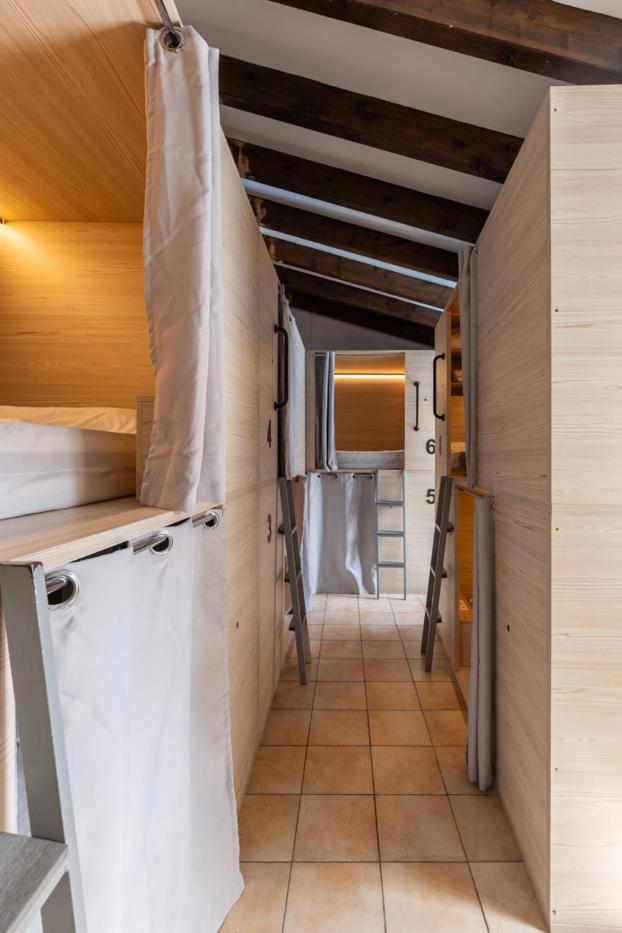 El Josemari Youth Hostel - Albergue Juvenil Палма де Майорка Екстериор снимка