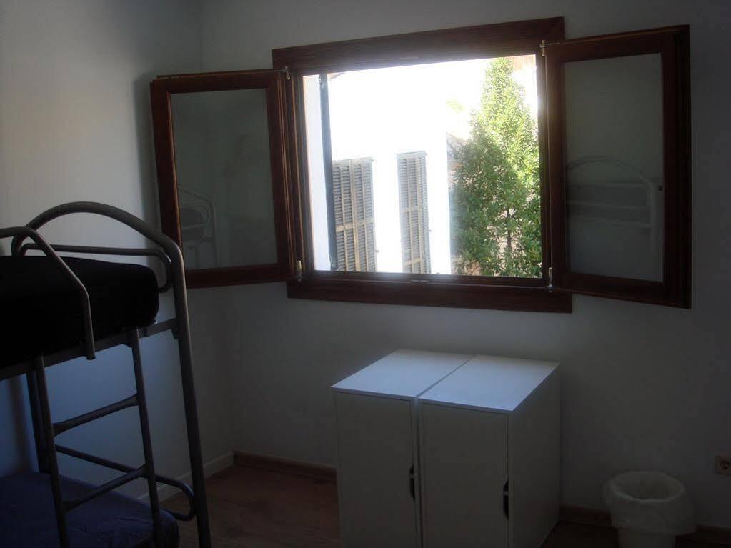 El Josemari Youth Hostel - Albergue Juvenil Палма де Майорка Екстериор снимка